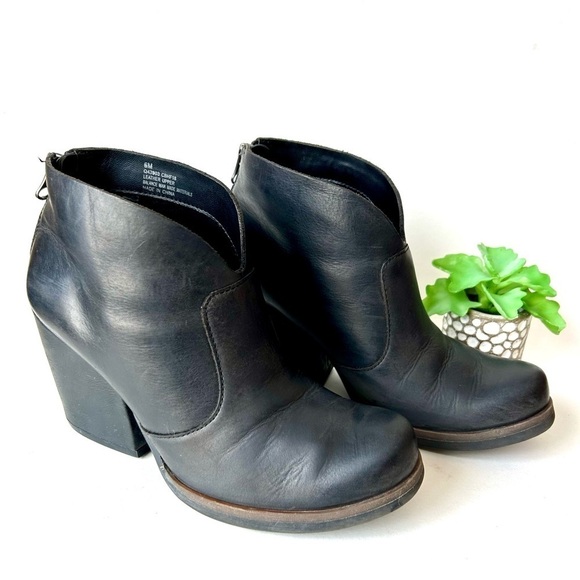 Korks Kork-Ease Gemini V Black Leather Ankle Boots Booties Size 6 - Picture 2 of 10
